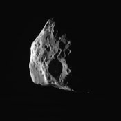 Blízkozemný asteroid 2007 HA - 17. apríl 2007
